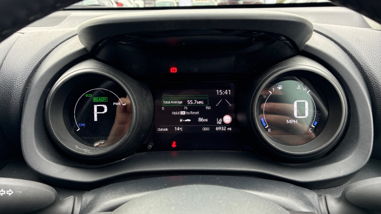 Toyota Yaris 1.5 Hybrid Design 5dr CVT Hybrid Hatchback